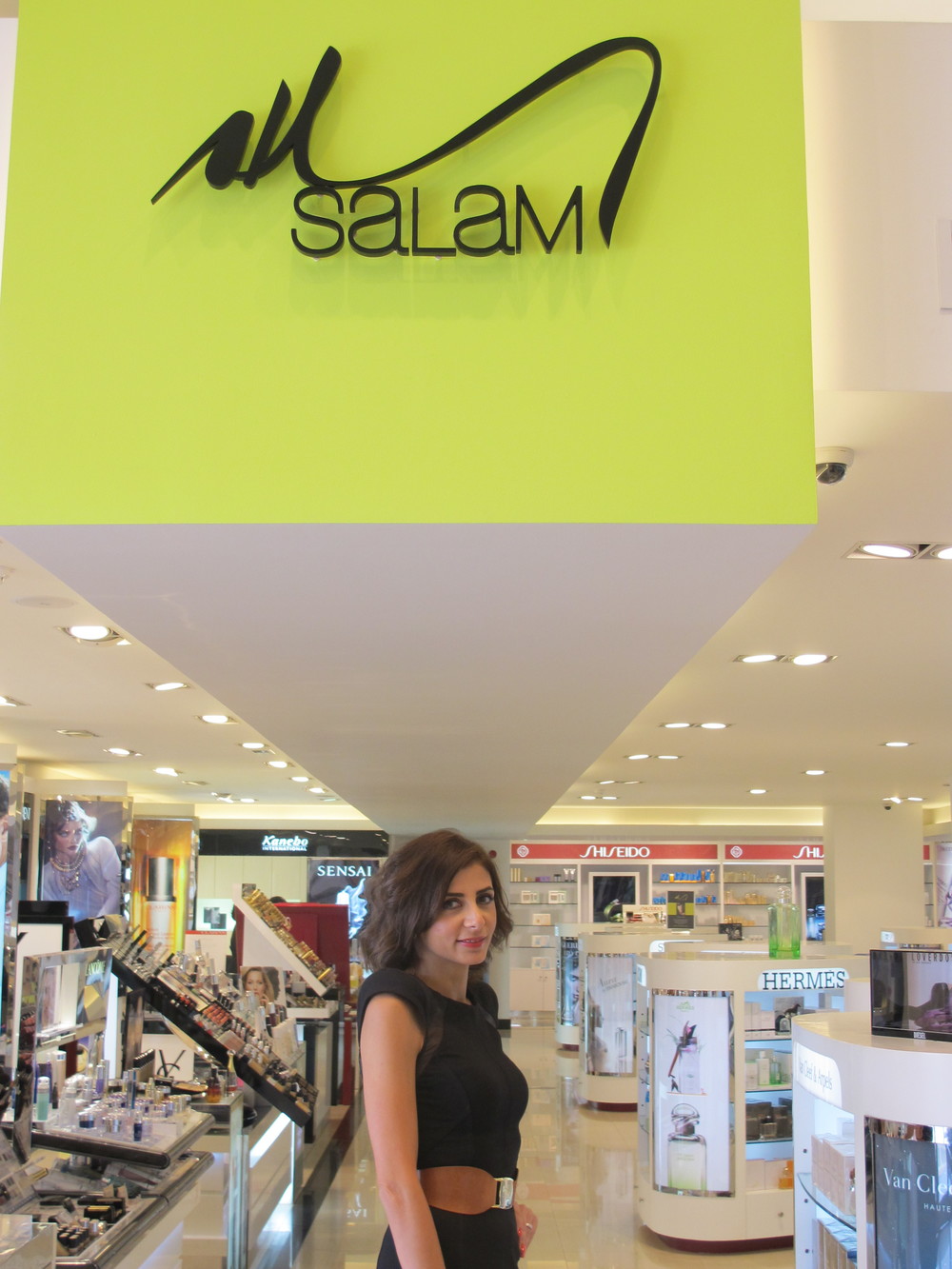 salam store Oman styling even6.JPG